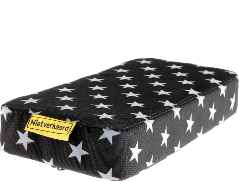 Nietverkeerd Zitkussen 2 Nietverkeerd Zitkussen - Afbeelding 2